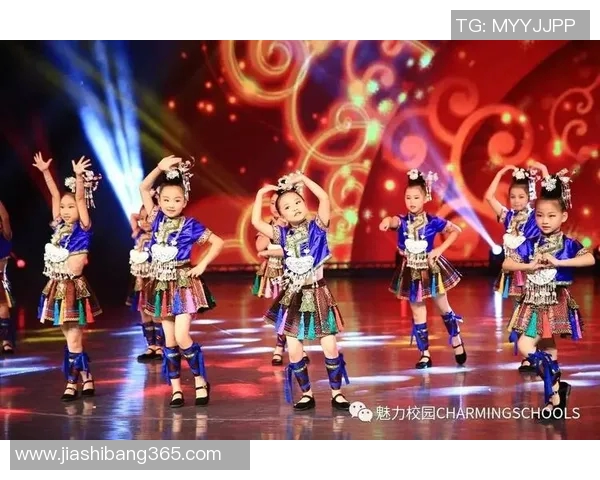 李静的羽毛球之路：从梦想起航到荣耀绽放的心路历程