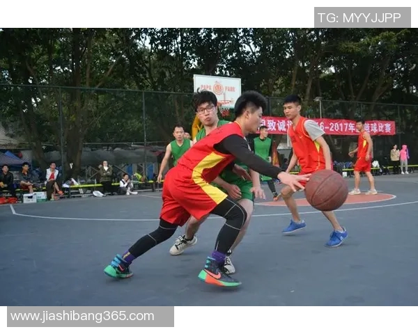 深圳篮球队在冠军赛中的个人能力分析与表现评估