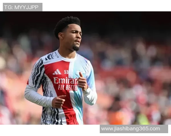 英超联赛中的足球明星们都有哪些值得关注的球员和他们的精彩表现 英超联赛中的足球明星们都有哪些值得关注的球员和他们的精彩表现