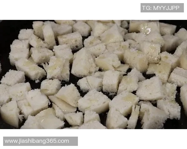 足球明星分享吃馒头趣味视频引发网友热议和点赞潮 足球明星分享吃馒头趣味视频引发网友热议和点赞潮